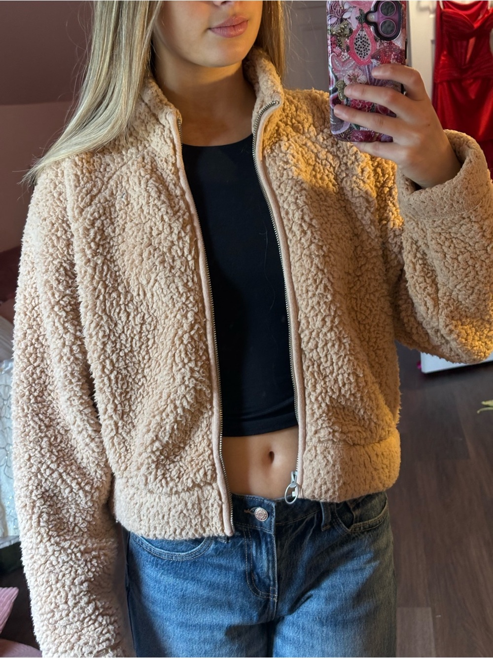 Cozy Women's Teddy Zip-Up Jacket in Light Tan